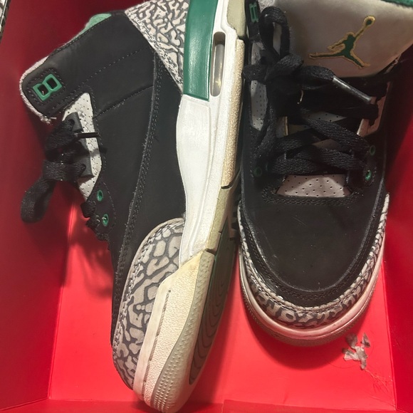 Jordan Air 3 Retro Black and Silver Box - Picture 4 of 9